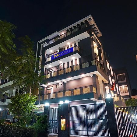 Fabhotel Royale 30 Noida Exterior photo